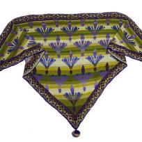 The Damask lily shawl - Green/Purple